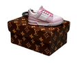 LKV Sneaker Trainer Keychain With Mini Shoe Box