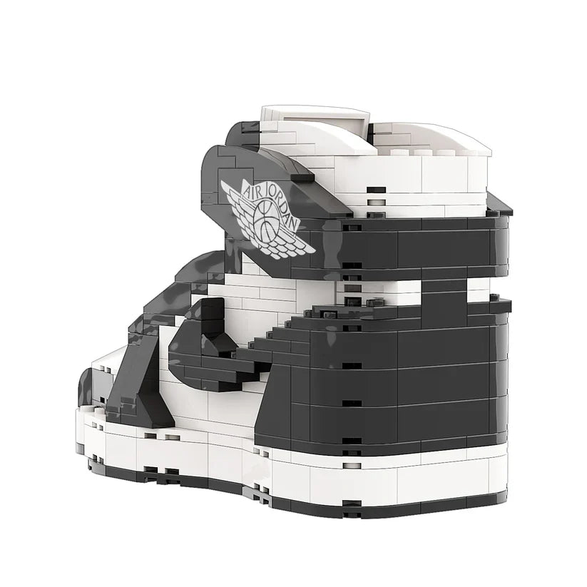 LKJ 1 HIGH OG BLACK SNEAKER BRICKS