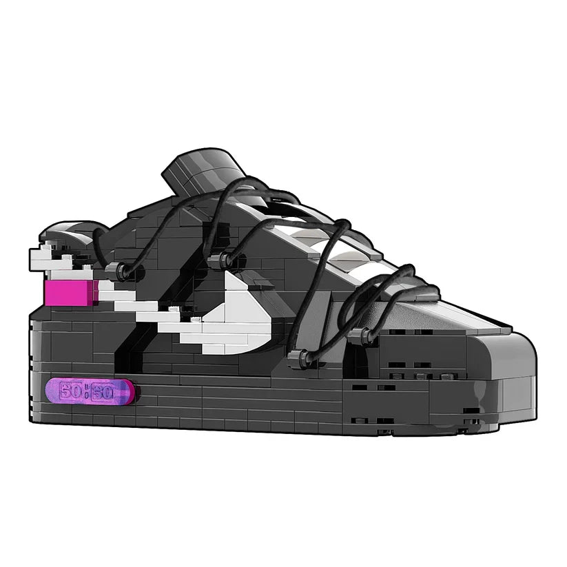LK DUNK OFF WHITE LOT 50 BLACK SNEAKER BRICKS