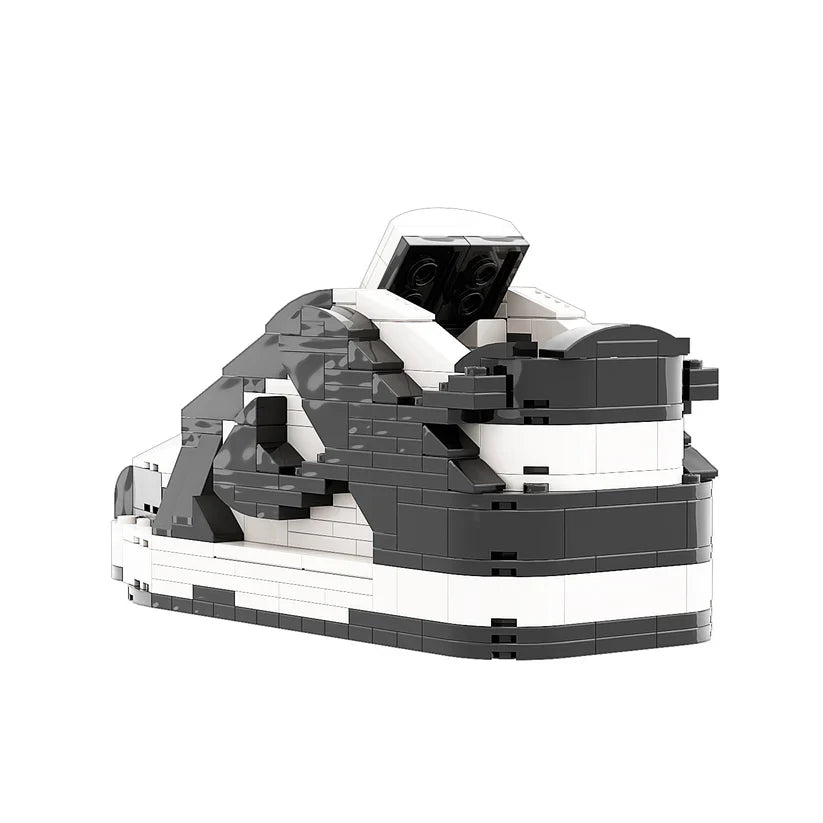 LK LOW DUNK PANDA BLACK SNEAKER BRICKS